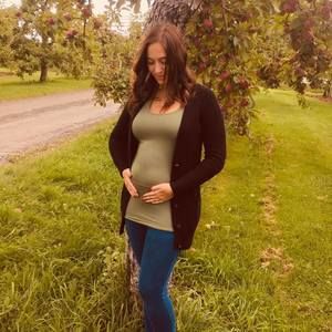 Meet your Posher, Alexandra